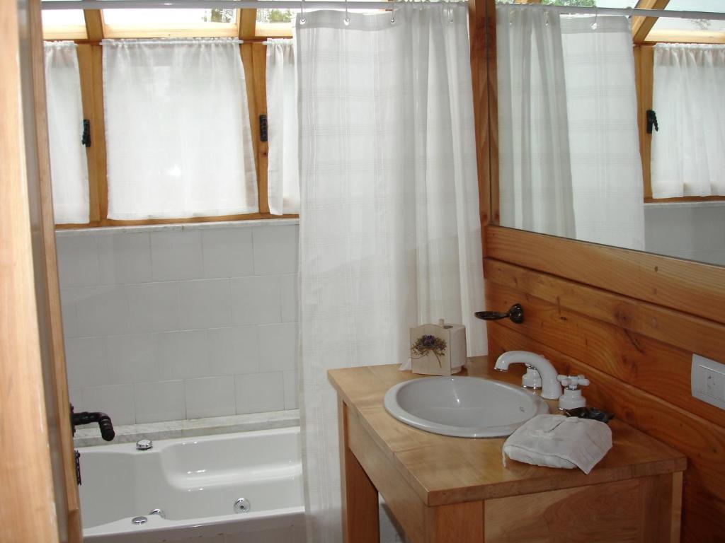 Hosteria El Establo Villa La Angostura Kamer foto